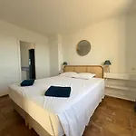 Provencale De Charme Avec Piscine Et Vue Вілла *