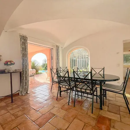 Provencale De Charme Avec Piscine Et Vue Willa Sainte-Maxime