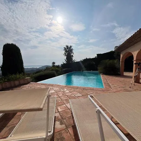 Provencale De Charme Avec Piscine Et Vue