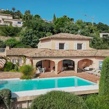 فيلة Provencale De Charme Avec Piscine Et Vue *