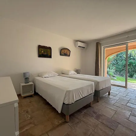 فيلة Provencale De Charme Avec Piscine Et Vue *